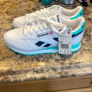 Reebok Leather Ripple Sneaker